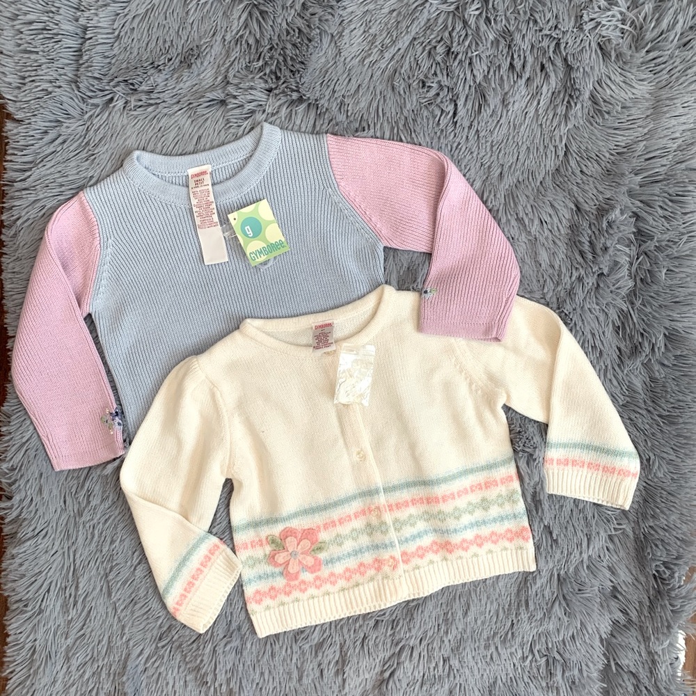 ✨Sale✨2 girl Gymboree sweaters
